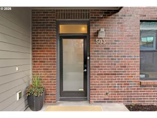 Photo #3: 475593158 Listing 