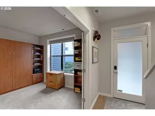 Photo #5: 475593158 Listing 