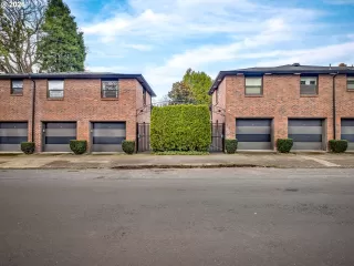 More Details about MLS # 476158693 : 929 SE 16TH AVE 3