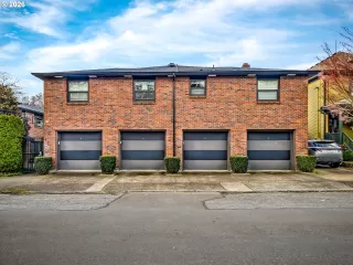 Photo #1: 476158693 Listing 