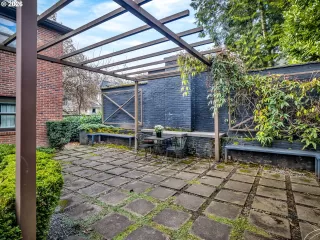 Photo #5: 476158693 Listing 