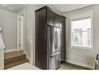 Photo #4: 476697350 Listing