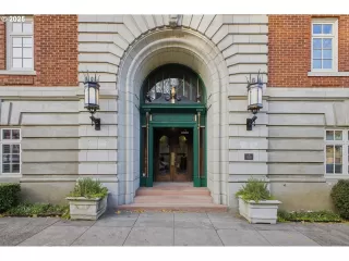 Photo #4: 477522313 Listing 