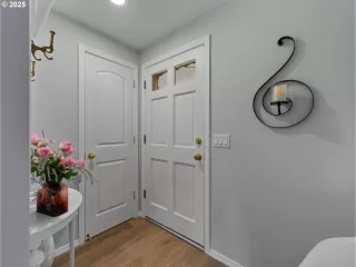 Photo #3: 478368737 Listing