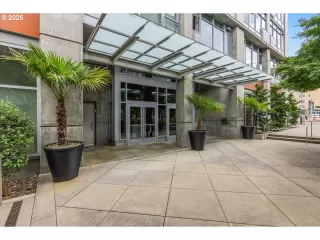 Photo #1: 478851654 Listing