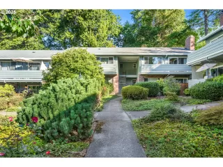 Photo #3: 479439976 Listing 