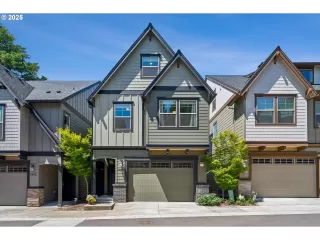 CAPITOL HILL ESTATES Condos for Sale