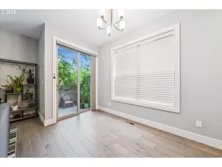 Photo #6: 479618366 Listing 