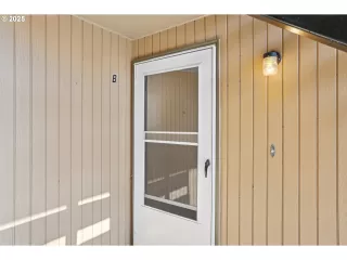 Photo #2: 480030874 Listing 