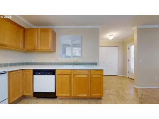 Photo #6: 481125910 Listing 