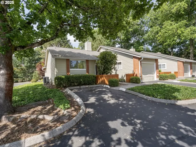 MLS: 481157647 Condo For Sale