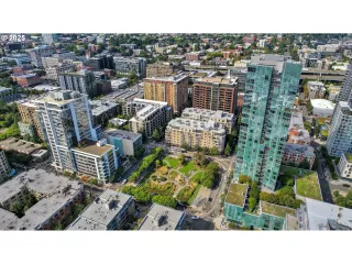 Photo #3: 481205277 Listing 