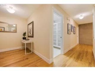 Photo #3: 481485399 Listing