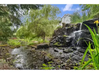 Photo #2: 481556696 Listing