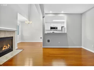 Photo #1: 481603167 Listing