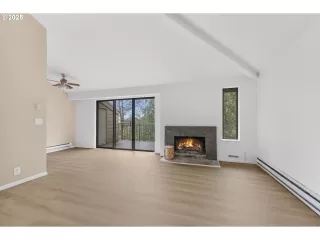 Photo #5: 482193086 Listing 