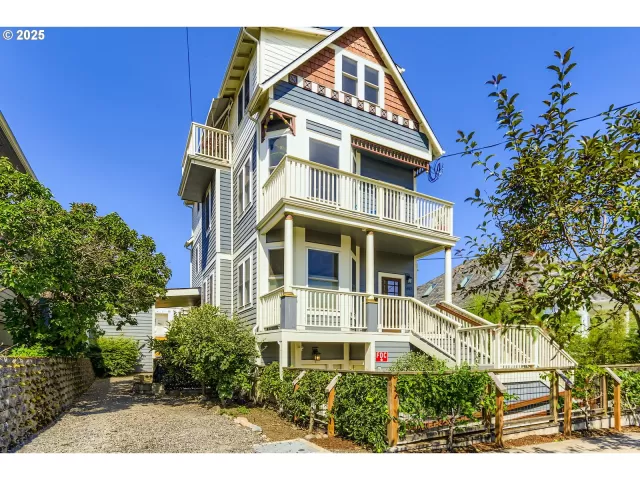 MLS: 482418809 Condo For Sale