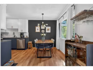 Photo #1: 483183844 Listing 