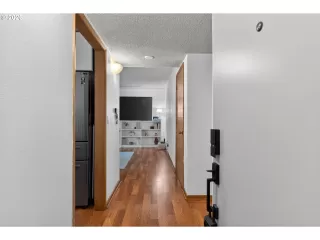 Photo #4: 483183844 Listing 