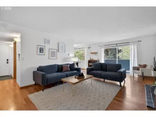 Photo #6: 483183844 Listing 