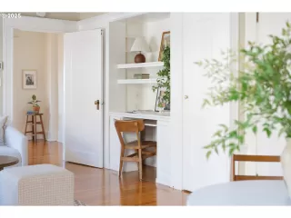 Photo #3: 483846892 Listing