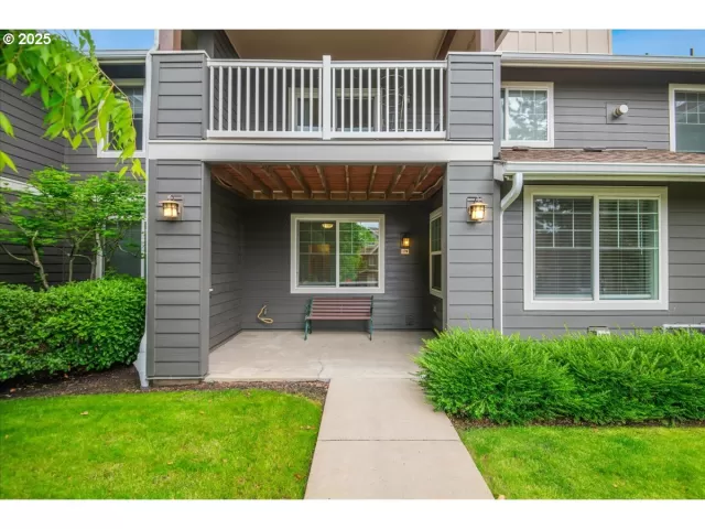 MLS: 484084514 Condo For Sale