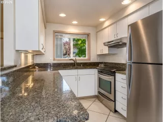 Photo #1: 484321900 Listing 