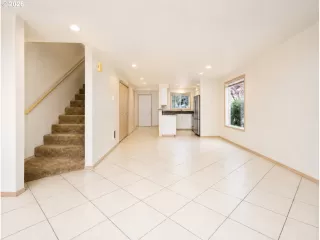 Photo #4: 484321900 Listing 