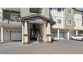 Photo #1: 485397048 Listing