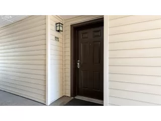 Photo #3: 485397048 Listing