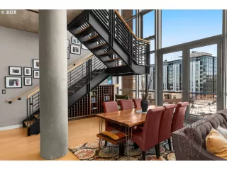 Photo #5: 485804165 Listing