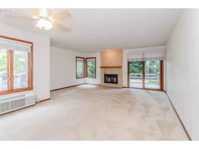 MLS: 485966100 Condo For Sale