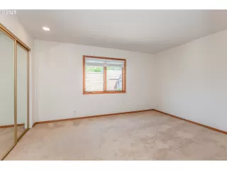 Photo #2: 485966100 Listing