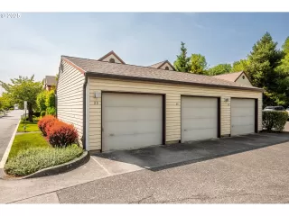 Photo #2: 486196322 Listing