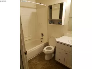 Photo #1: 486570631 Listing