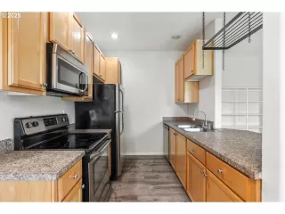 Photo #3: 488135312 Listing