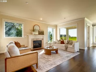 Photo #3: 489384691 Listing