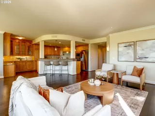 Photo #6: 489384691 Listing