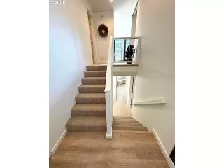 Photo #3: 489547412 Listing 