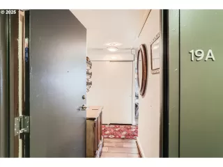 Photo #3: 490735232 Listing 