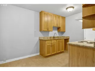 Photo #6: 491229079 Listing 