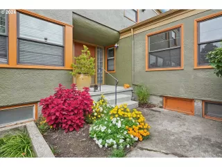 Photo #1: 491343668 Listing 