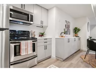 Photo #4: 492099519 Listing 