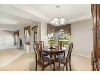 Photo #4: 492797549 Listing