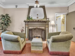 Photo #4: 492894720 Listing