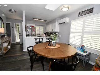 Photo #4: 493178088 Listing