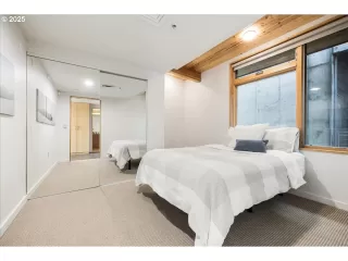 Photo #3: 493259650 Listing 