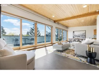 Photo #4: 493259650 Listing 