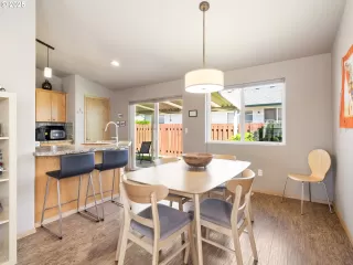 Photo #1: 493736239 Listing