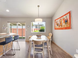 Photo #5: 493736239 Listing